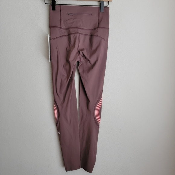 Lululemon Speed Light Tight 25" size 4 NWT - Picture 8 of 9
